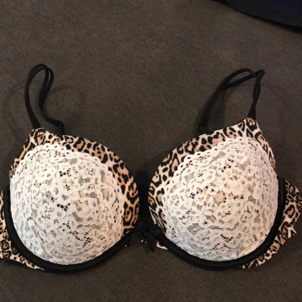 Victoria’s Secret Very Sexy Push-Up